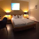 Stadt Hamburg 3*