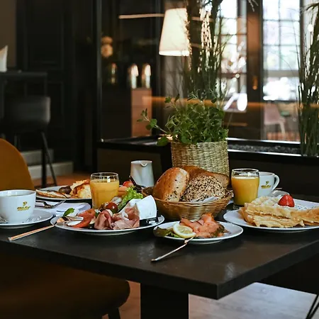 Stadt Hamburg 3* באד זאלצפלן