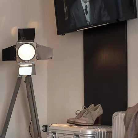 Stadt Hamburg מלון באד זאלצפלן