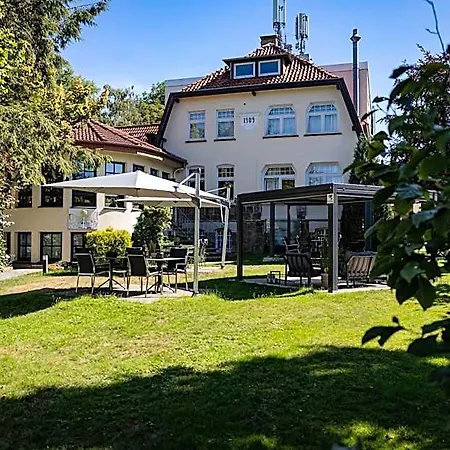 Stadt Hamburg 3*